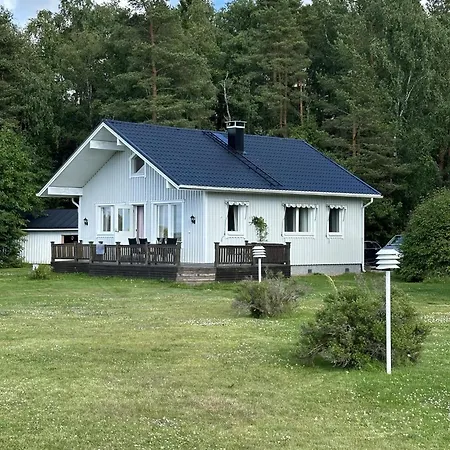House And With Sauna By The Sea Narpio